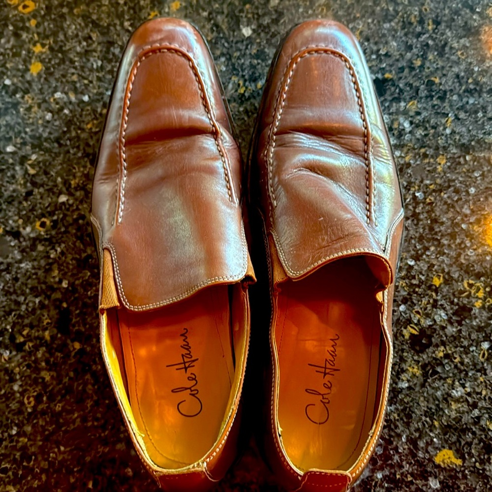 Cole Haan dress shoes. Men’s size 11
